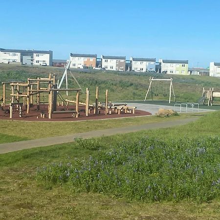 Spacious 3Br Condo Near Blue Lagoon 15M Airport 9M Njarthvik Zewnętrze zdjęcie