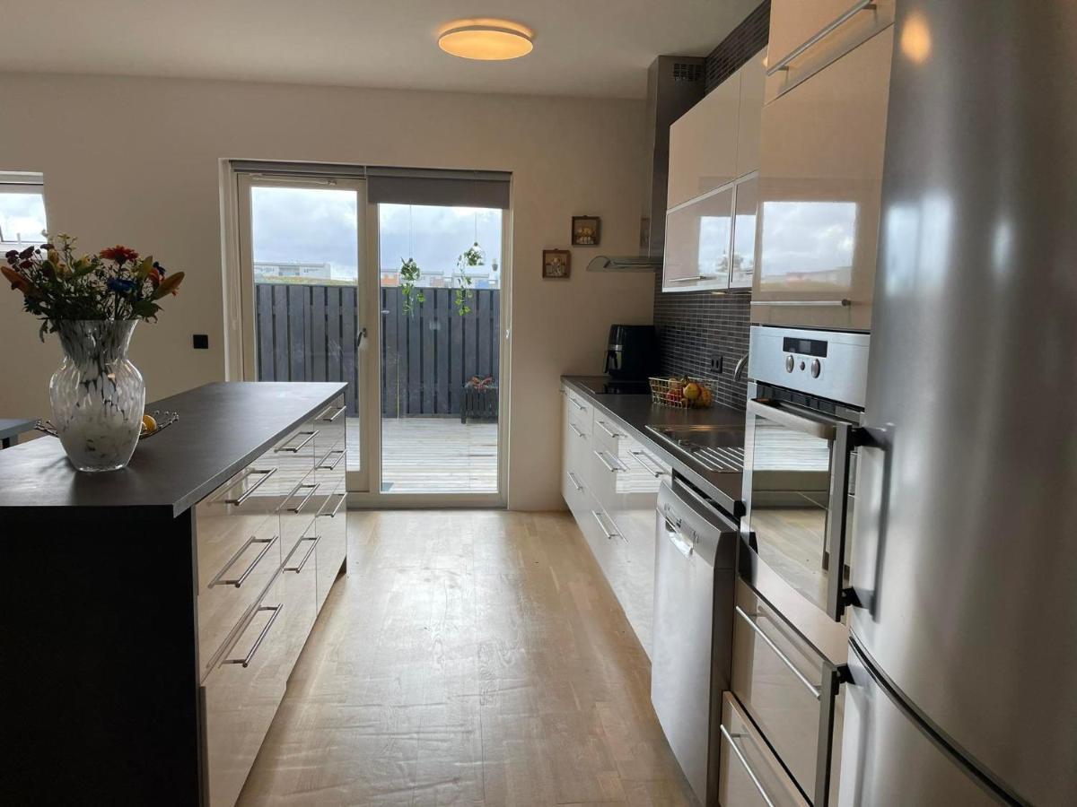 Spacious 3Br Condo Near Blue Lagoon 15M Airport 9M Njarthvik Zewnętrze zdjęcie