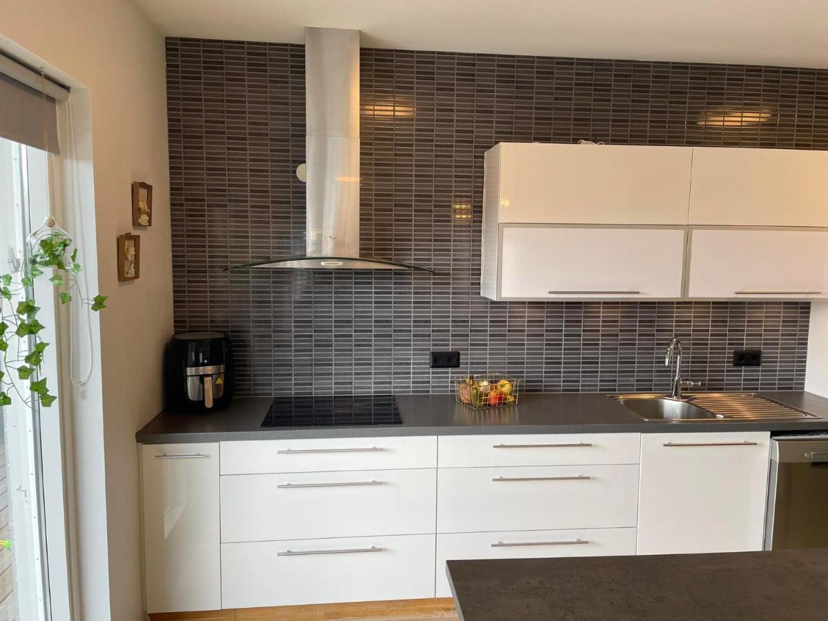 Spacious 3Br Condo Near Blue Lagoon 15M Airport 9M Njarthvik Zewnętrze zdjęcie